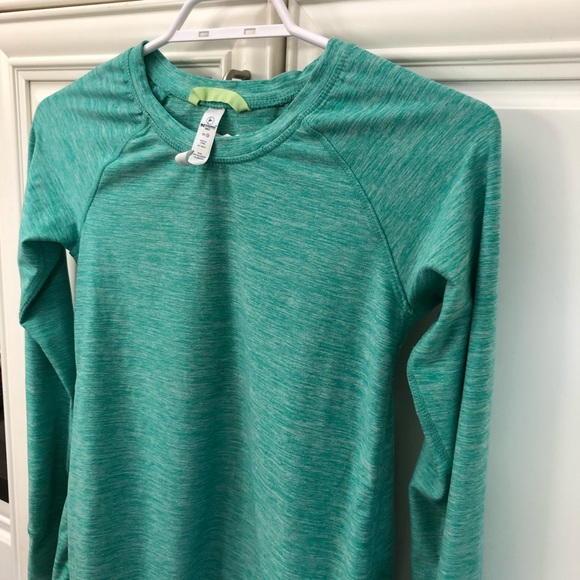 90 Degree by Reflex shirt - Picture 3 of 7